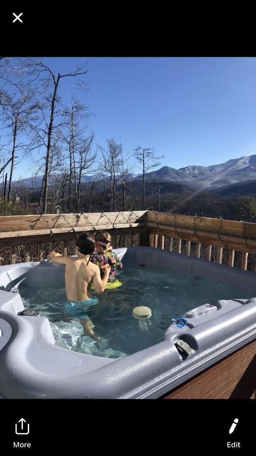 Love Nest Chalet Villa Gatlinburg Kültér fotó